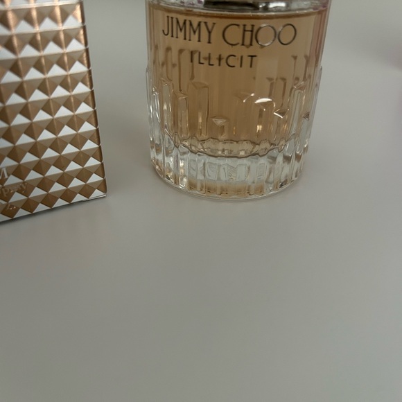 Jimmy Choo Illicit Perfume - Picture 2 of 2